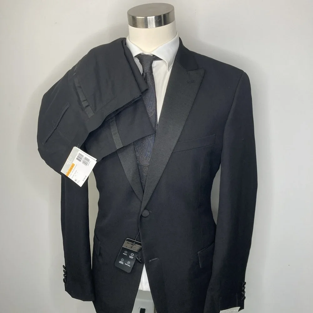 Alfani Mens Slim fit 2-pc Tuxedo Suit Jacket Blazer 42R Black Solid Pants 33W 32